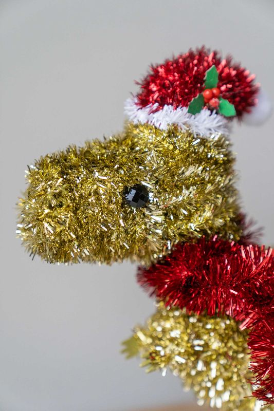 Tinsel Dinosaur Gull