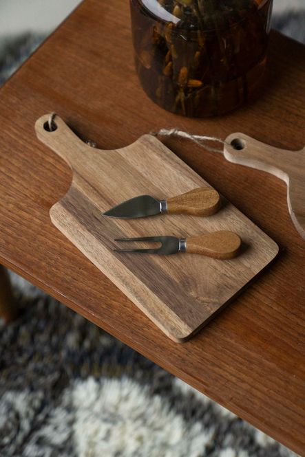 Hovedbilde Ostebrett m/2 kniver 28cm Firkantet