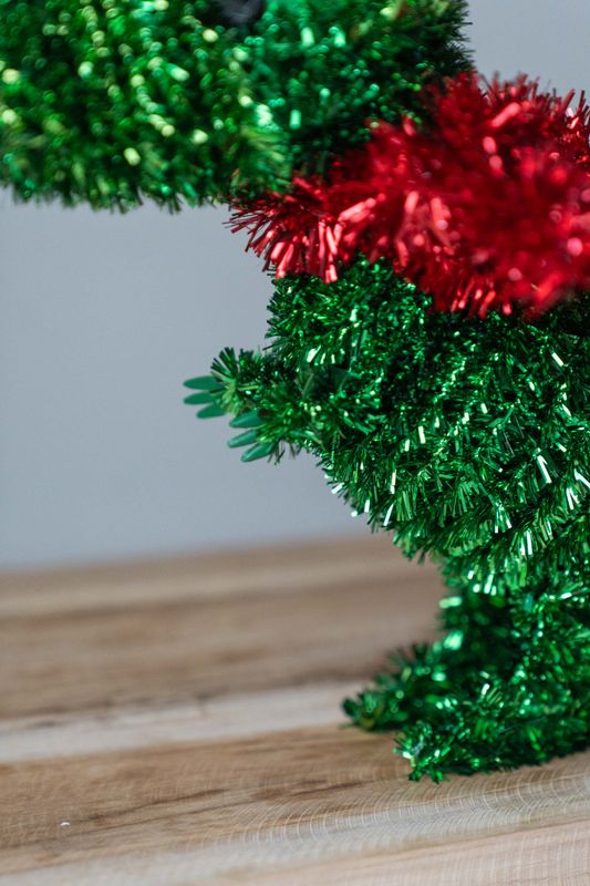 Tinsel Dinosaur Grønn