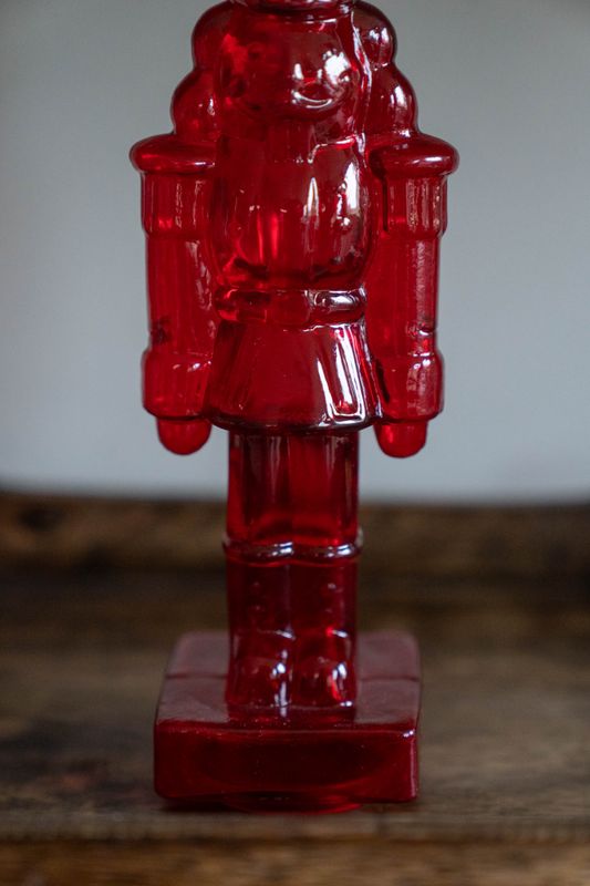 Nøtteknekker 22cm Glass - Rød