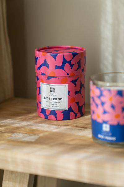 Hovedbilde Duftlys i glass – Best Friend