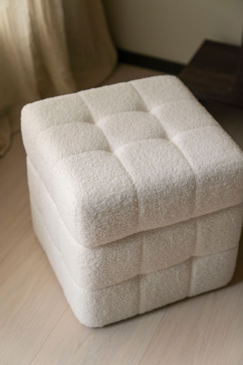 Puff m/oppbevaring Teddy Hvit