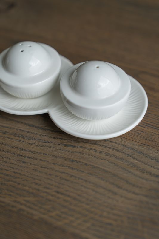 Maud - Salt og Pepper Sett