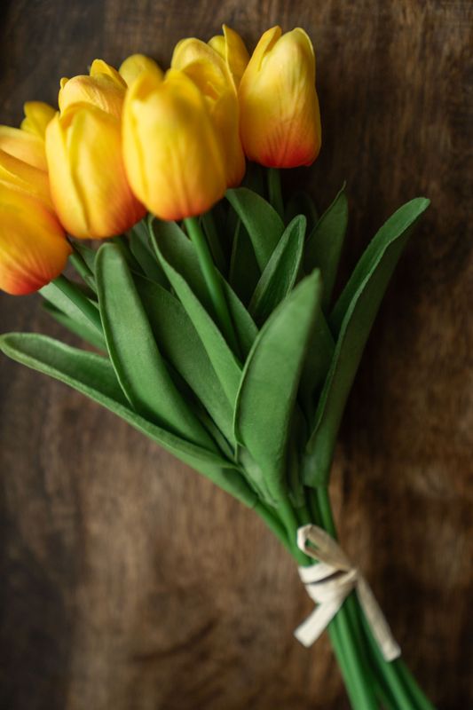Tulipanbukett 32cm - Gul/Oransje