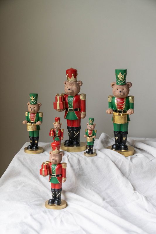 Nøtteknekker Bjørn 40cm - Rød