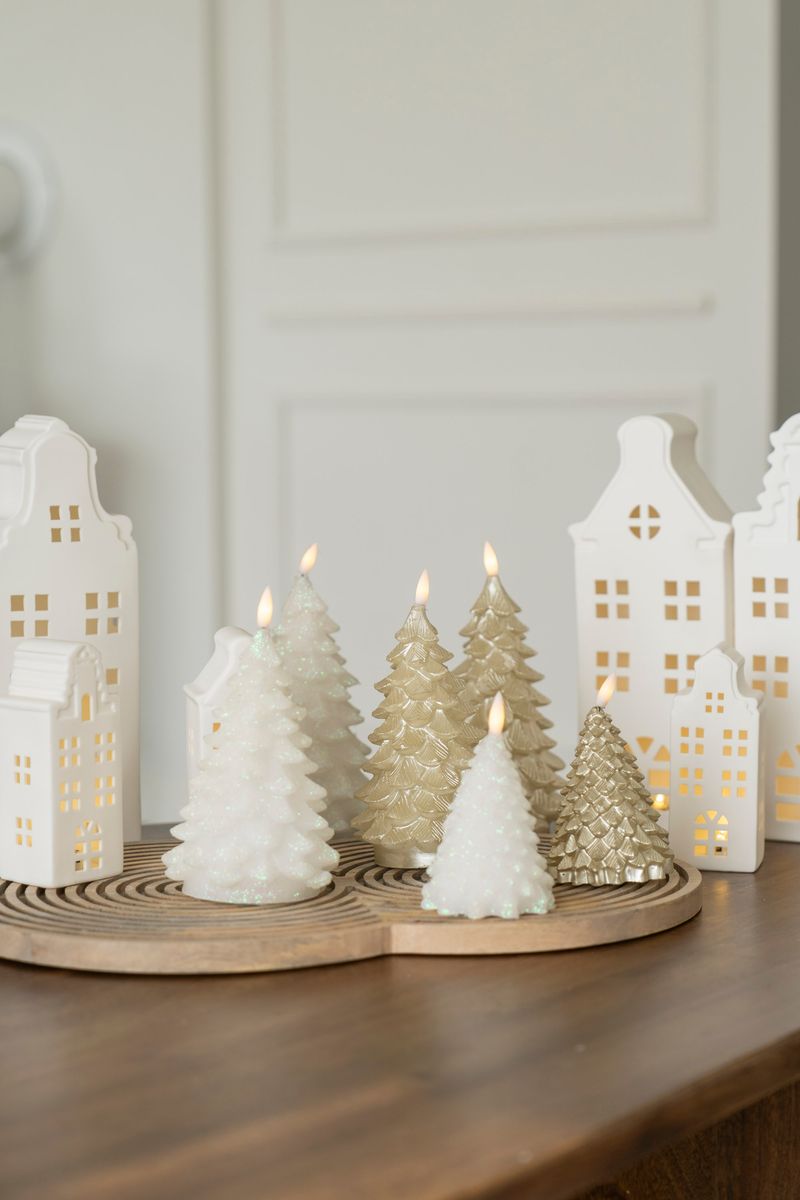 LED Lys Tre 11cm Gull