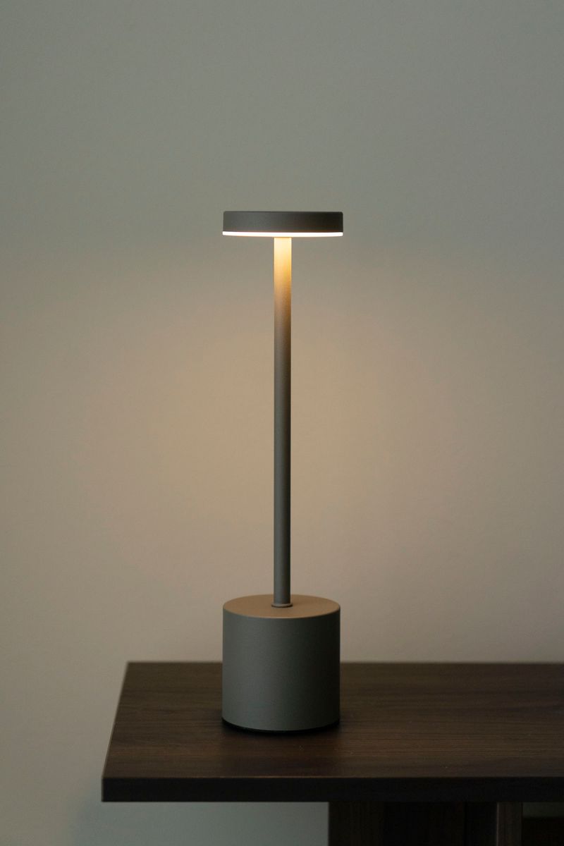 Oppladbar Bordlampe 34cm Brun