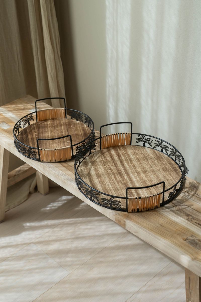 Serveringsbrett – mørkbeiset tre – 2pk
