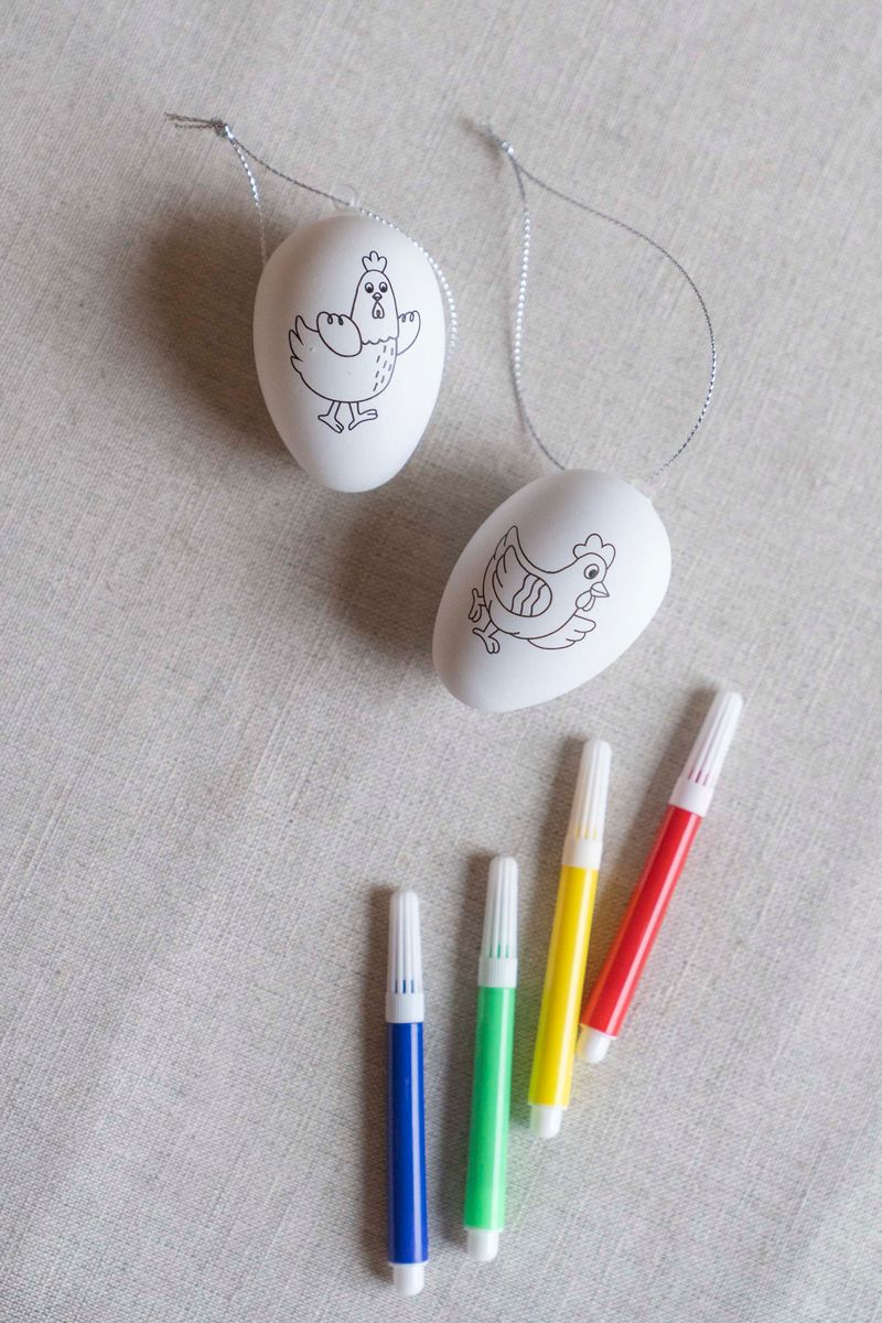 Påskeegg DIY-sett – egg og fargeblyanter - kylling